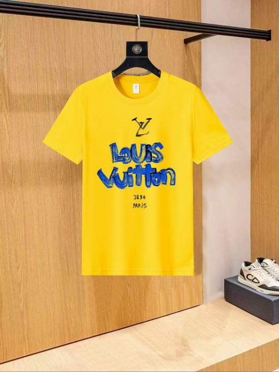 Picture of Louis Vuitton T Shirts Short _SKULVS-5XL11Ln1737698